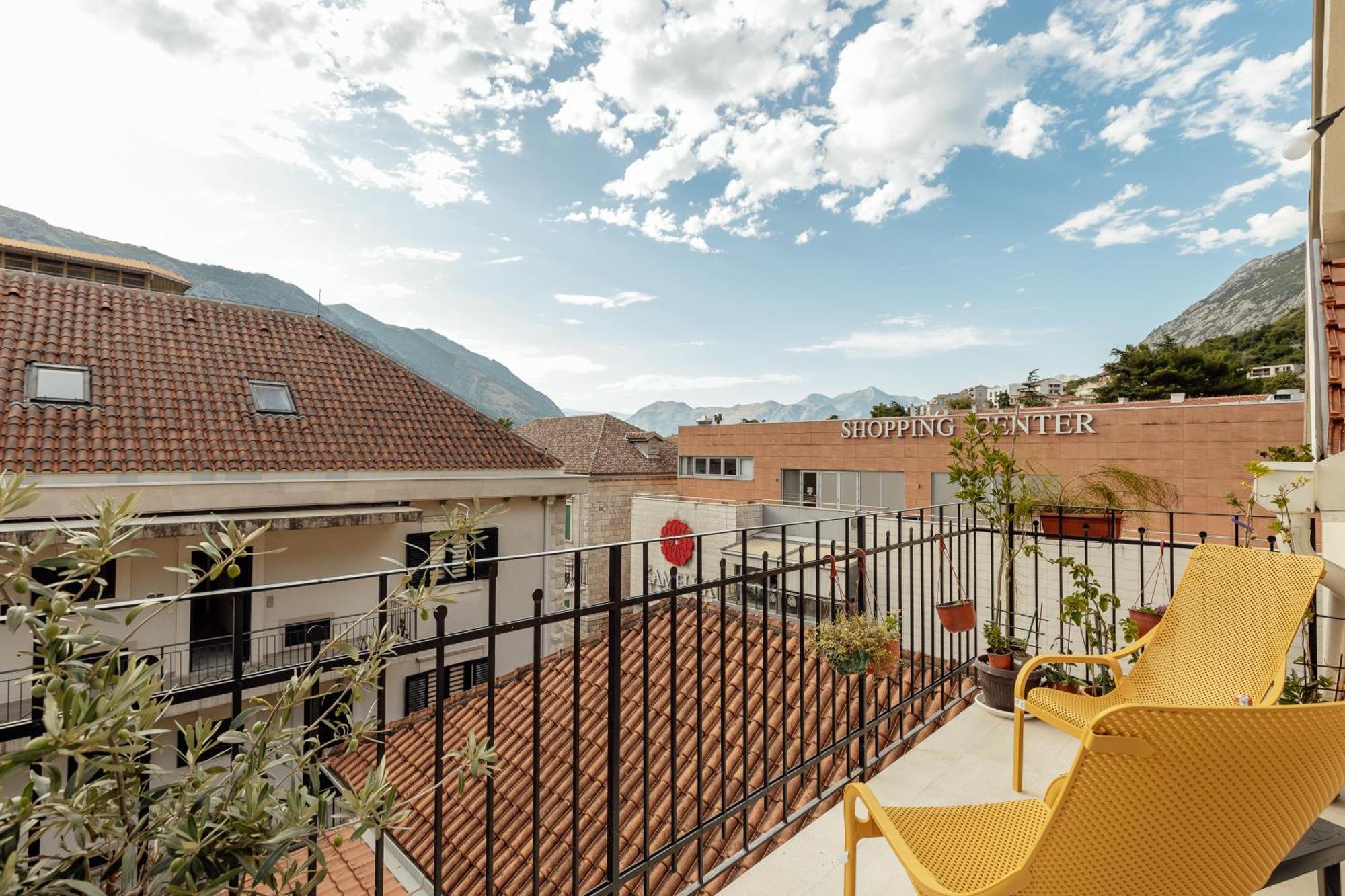 Kotor Central Point Eksteriør bilde